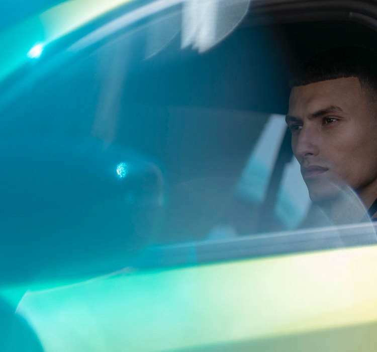 New Peugeot 208 driving aids