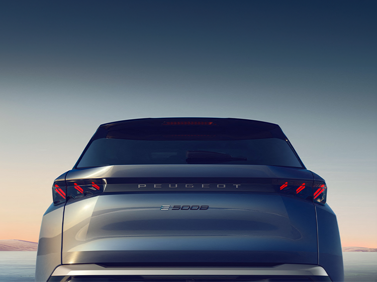 PEUGEOT 5008 SUV, Fiyatları & Özellikleri | PEUGEOT